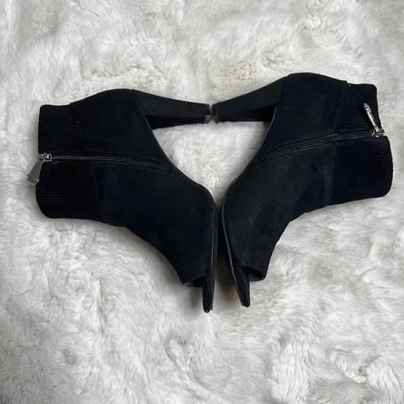 Mootsies Tootsies open toed ankle boots - Picture 6 of 16